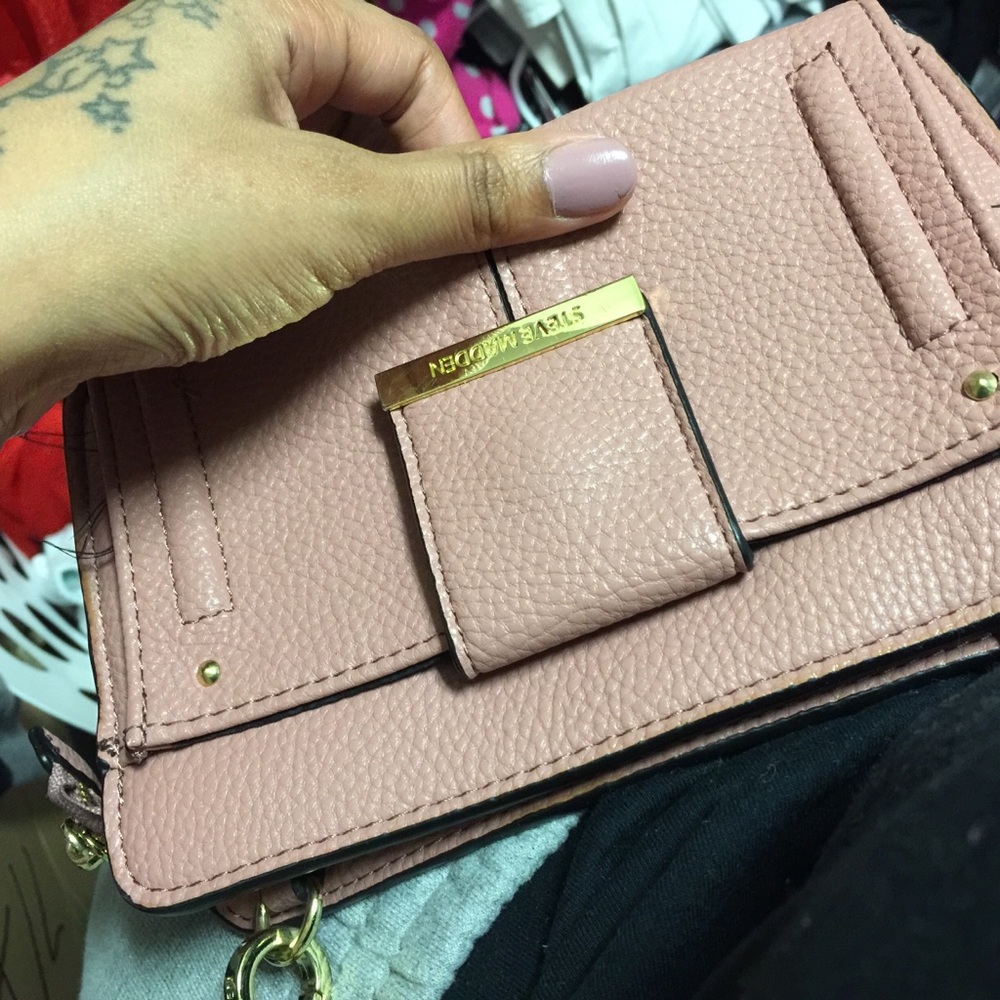 Steve Madden clutch